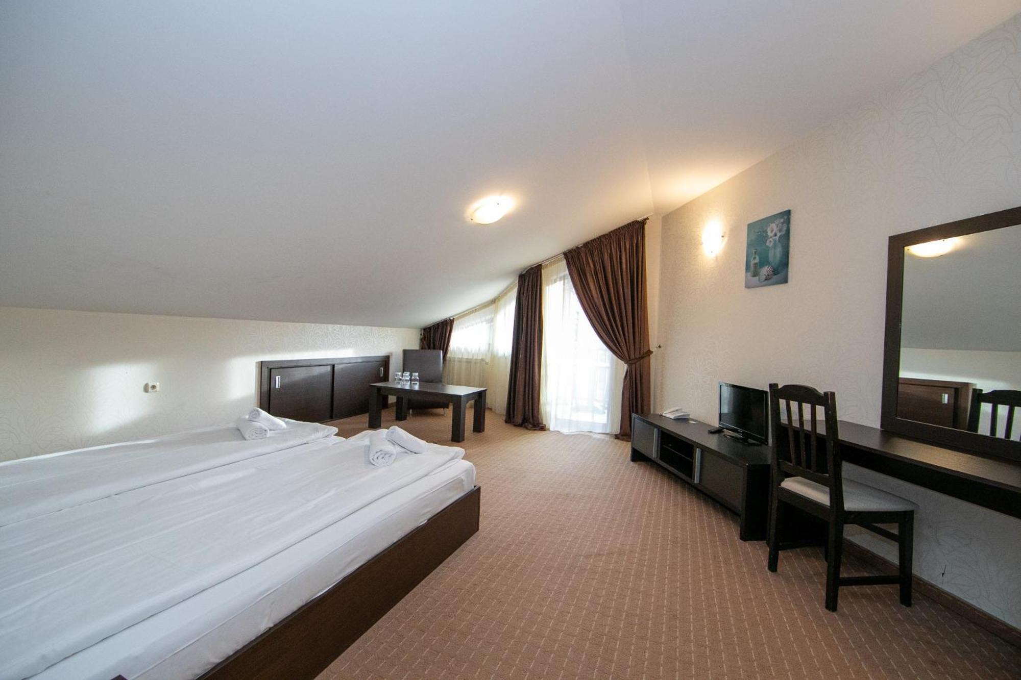Hotel Iceberg Borovets Exterior foto
